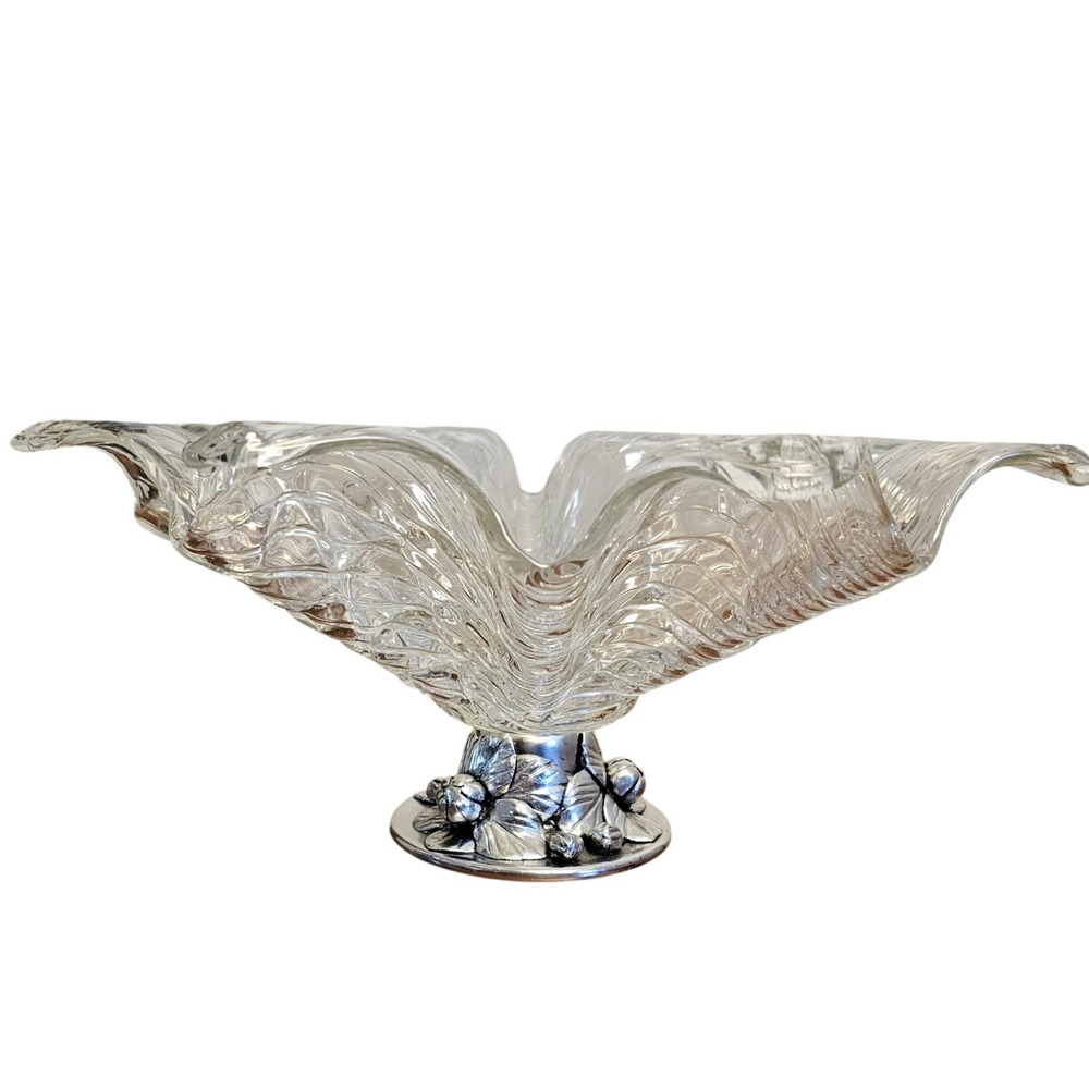 Vintage Ruffled Art Glass‎ Centerpiece Bowl Silver Floral Pedestal Base 18 Inch